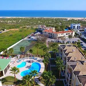 *** Apartahotel Da Lota - Beachfront Portugal